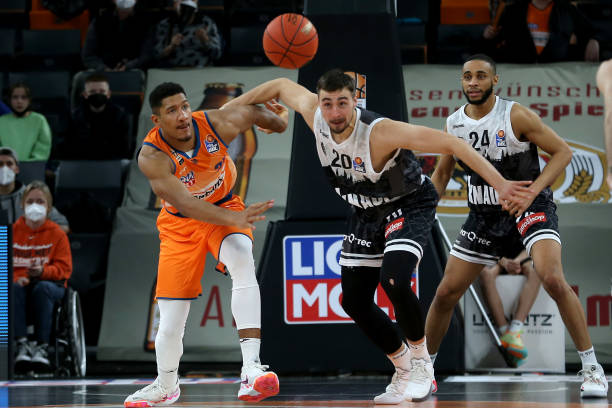 改革路上给 改革路上给