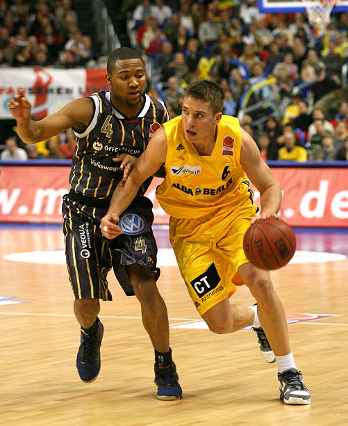 于自己的辉 于自己的辉